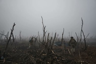 Ucraina acuză Rusia că a executat prizonieri de război şi aduce noi dovezi - VIDEO