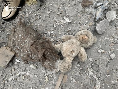 Atacul aerian masiv al Rusiei asupra Ucrainei s-a soldat cu 31 de morţi şi peste 160 de răniţi. Londra anunţă că va trimite Ucrainei sute de rachete pentru apărarea antiaeriană, Biden cere Congresului să nu mai zăbovească / Alte reacţii