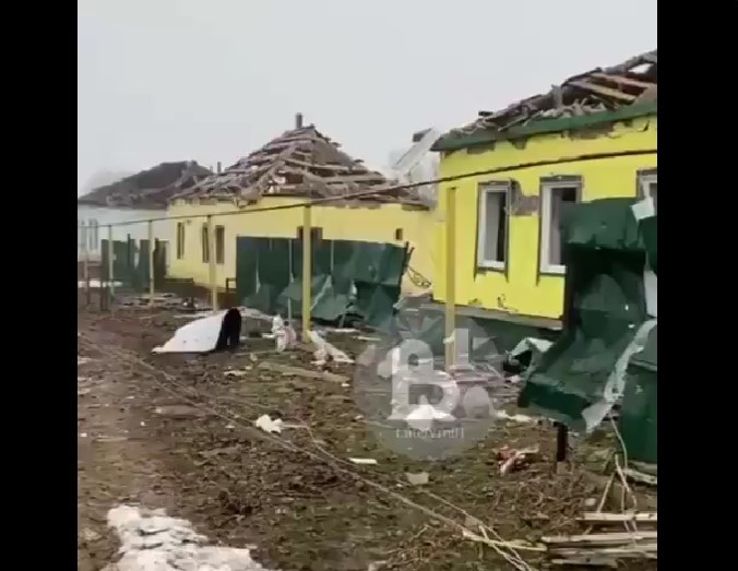 Armata rusă a bombardat din greşeală un sat rusesc - VIDEO