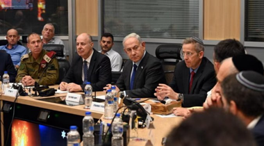 Israelul negociază în secret cu Congo să-i mute pe palestinienii din Fâşia Gaza în această ţară vest-africană, anunţă oficiali israelieni din Cabinetul de Securitate. Miniştrii Bezalel Smotrich, Itamar Ben Gvir şi Gila Gamliel promovează ideea mutării după război 