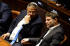 Miniştrii israelieni Itamar Ben Gvir şi Bezalel Smotrich îşi reiterează declaraţiile privind mutarea palestinienilor din Fâşia Gaza, după ce SUA le denunţă drept ”iresponsabile”. CPI defineşte ”deportarea sau transferul forţat al populaţiei” o crimă împot