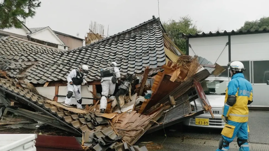 Japonia - 110 morţi în urma cutremurului de Anul Nou, vremea complică căutările
