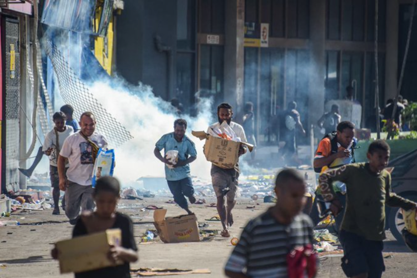 Cel puţin 15 morţi în Papua Noua Guinee, în revolte violente