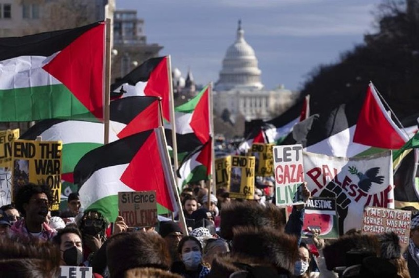 Victimele palestiniene din Gaza, deplânse de rude la un protest de amploare organizat sâmbătă la Washington