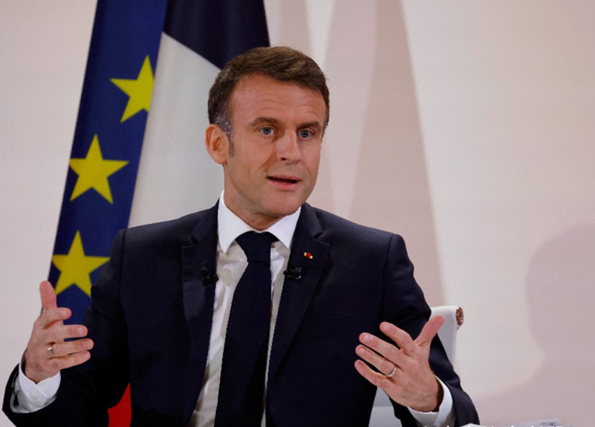 Macron anunţă un ”concediu de naştere”, de şase luni, mai bine plătit, pentru ambii părinţi, o măsură în lupta împotriva scăderii natalităţii în Franţa