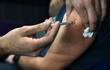 Cel puţin 1,4 milioane de vieţi salvate în Europa de vaccinarea anticovid, anunţă OMS. La sfârşitul lui decembrie, 277,7 milioane de cazuri de covid-19 şi 2,2 milioane de morţi în regiunea OMS Europa 