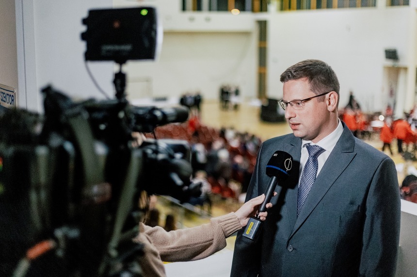 Ungaria acuză UE că închide ochii la ce se întâmplă în Polonia
