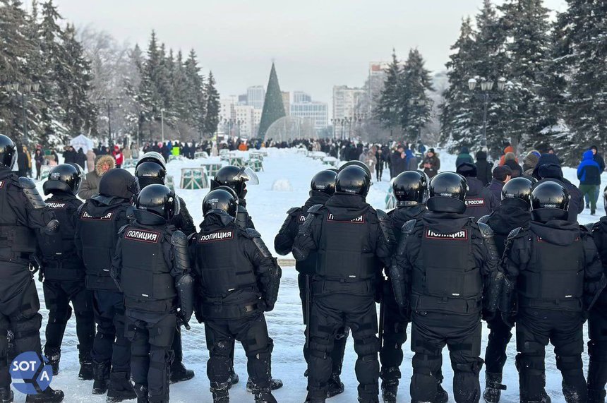Poliţia rusă face arestări după ce protestele dintr-un orăşel din Başkiria se mută în capitala regională - VIDEO 