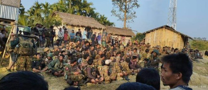 Sute de militari din Myanmar fug în India, în urma unei victorii a unor rebeli într-o ofensivă împotriva juntei birmane