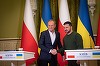Kievul şi Varşovia sunt pe calea împăcării, după vizita lui Tusk în ţara vecină. Zelenski anunţă că Ucraina va produce armament în comun cu Polonia. Preşedintele recunoaşte că sunt probleme "serioase" cu mediul de afaceri