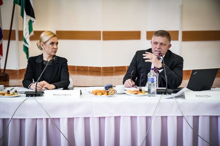 În timp ce rachetele lovesc Ucraina, premierul slovac Robert Fico susţine că nu există niciun război la Kiev