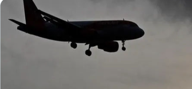 Un avion care transporta muncitori către o mină de diamante s-a prăbuşit în nord-vestul Canadei / 10 persoane au murit