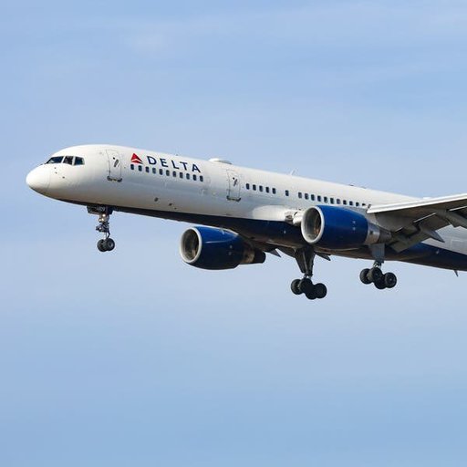 Un Boeing 757 şi-a pierdut roata din faţă în timp ce se pregătea de decolare în Atlanta