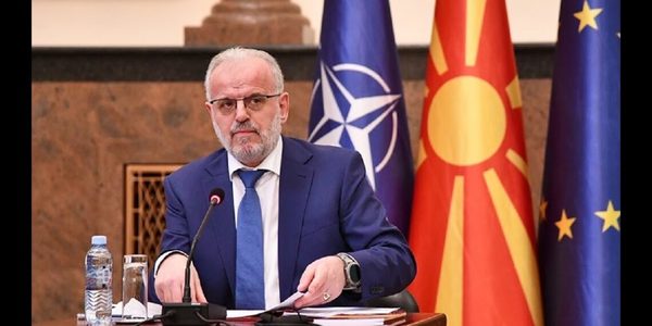 Macedonia de Nord are pentru prima dată un premier albanez. Talat Xhaferi a fost ales să conducă un guvern interimar