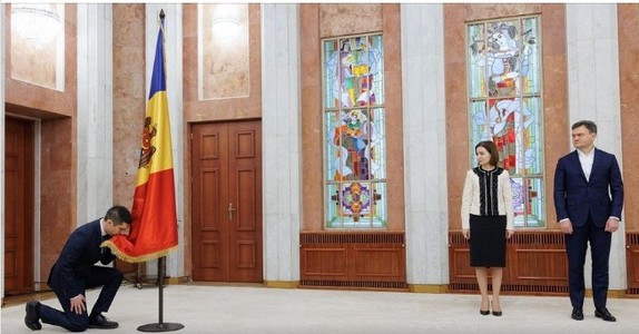 Noul ministru de externe de la Chişinău, Mihai Popşoi, a depus jurământul. Maia Sandu: „Prioritară rămâne relaţia cu România şi Ucraina, care ne apără” - VIDEO