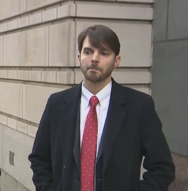 Fostul angajat al IRS care a dezvăluit date fiscale despre Trump, Bezos şi Musk a fost condamnat la cinci ani închisoare. Judecătorul a considerat că faptele sale au fost o ameninţare la adresa democraţiei