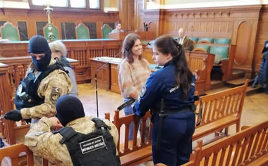 Italia îl convoacă pe ambasadorul Ungariei din cauza tratamentului aplicat unei italience reţinute la Budapesta