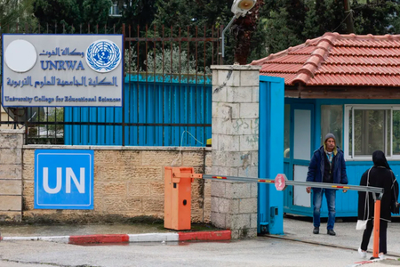 UNRWA şi-ar putea închide activitatea în O.Mijlociu până la sfârşitul lui februarie, anunţă Philippe Lazzarini