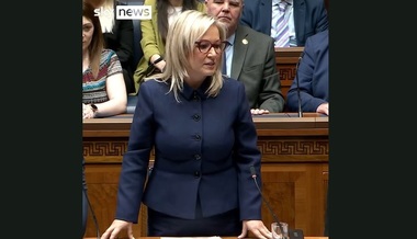 Irlanda de Nord - Noul prim-ministru promite un referendum în 10 ani