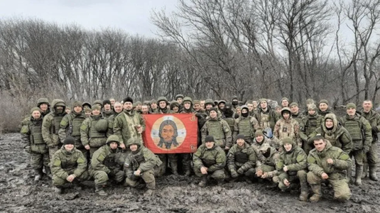 Deţinuţii ruşi nu mai sunt graţiaţi după şase luni de luptă în Ucraina, ci ”la sfârşitul războiului”. Regulile au fost schimbate din cauza nemulţumirii militarilor şi familiilor acestora