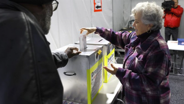Niciun învingător în alegerile primare republicane din Nevada, o nouă înfrângere a lui Nikki Haley. Voturi în favoarea ”niciunuia dintre aceşti candidaţi” mai numeroase decât în favoarea candidatei. Trump urmează să fie desemnat joi în ”caucus”-uri