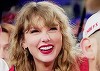 Trump către Taylor Swift: „Te rog să nu susţii pe altcineva!” El îşi arogă meritul de a fi făcut-o bogată pe cea mai populară vedetă pop a momentului