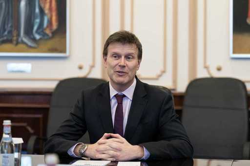 Giles Portman, ambasadorul Marii Britanii la Bucureşti: Cred că sunt două mari provocări anul acesta pentru toate ţările care au alegeri