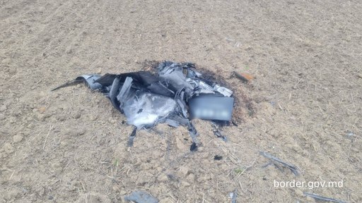 Noi fragmente de dronă au fost găsite în Republica Moldova în apropiere de graniţa cu Ucraina