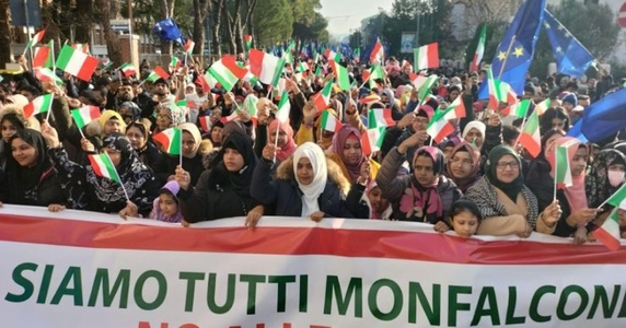 Tensiuni într-un oraş italian, după ce primarul de extremă dreapta a interzis rugăciunile musulmanilor în centre culturale