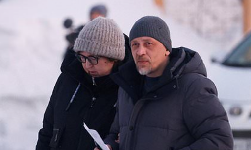 Accesul mamei şi avocaţilor lui Navalnîi la cadavrul acestuia, refuzat a treia zi. Ancheta cu privire la moartea opozantului ”prelungită”. ”Mint, câştigă timp şi nici măcar nu o ascund”, denunţă Kira Iarmîş
