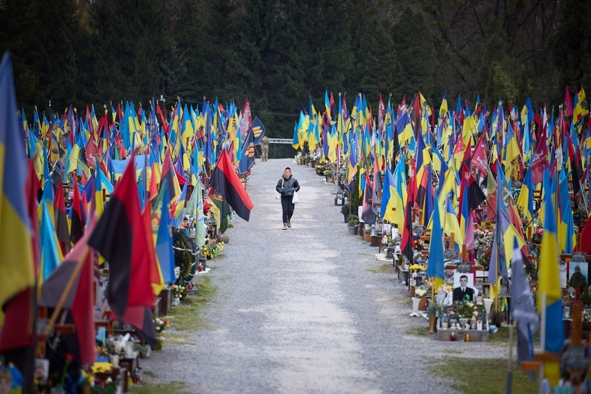 DOI ANI DE RĂZBOI ÎN UCRAINA. Ce s-a schimbat şi ce urmează? Întrebările momentului şi răspunsurile experţilor 