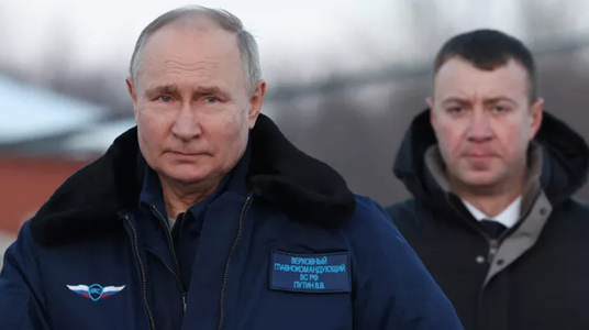 Putin salută într-un mesaj video, cu ocazia Zilei ”Apărătorilor Patriei”, ”eroii autentici ai poporului” care luptă pentru Kremlin în Ucraina şi reînarmarea Rusiei