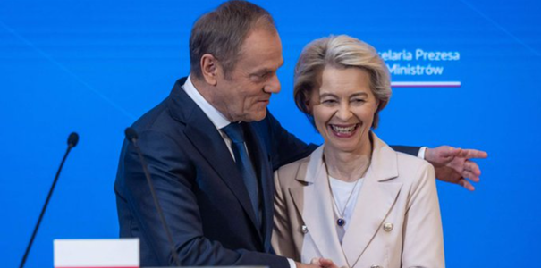 Ursula von der Leyen anunţă la Varşovia deblocarea fondurilor europene destinate Poloniei, o recunoaştere a eforturilor proeuropenilor în favoarea statului de drept