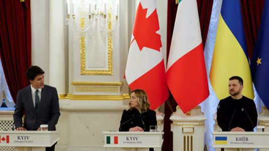 Zelenski semnează la Kiev, la marcarea a doi ani de la invazia rusă, acorduri bilaterale de securitate cu Trudeau şi Meloni