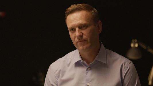 Navalnîi era aproape de a fi eliberat într-un schimb de prizonieri, susţine o colaboratoare