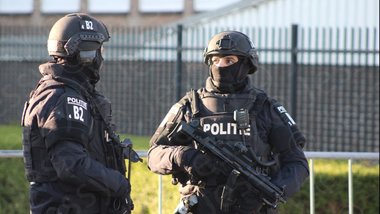 Cel mai temut traficant de droguri din Olanda şi-a aflat sentinţa. Verdictul a fost anunţat din "Bunker", un tribunal extrem de bine securizat de la marginea Amsterdamului, după un proces demn de scenariul unui film