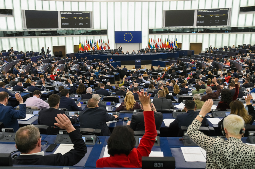 Parlamentul European reglementează publicitatea politică. Textul interzice unor entităţi cu sediul în afara UE să finanţeze publicitate politică în UE cu trei luni înaintea unui scrutin sau referendum