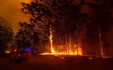 Un stat australian ordonă evacuarea a 30.000 de persoane din cauza riscului de incendiu ”catastrofal” / Temperaturi de 40 de grade, rafale puternice de vânt şi ameninţarea fulgerelor uscate