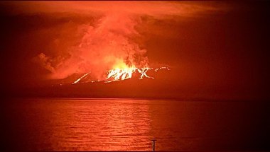 Galapagos: Un vulcan a erupt pe o insulă nepopulată - VIDEO