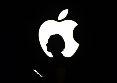 Apple, amendat cu 1,8 miliarde de euro de UE cu privire la ”abuz de poziţie dominantă” în streamingul muzical