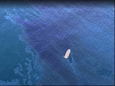 Deversare de petrol în California, în apropiere de coastele Los Angeles-ului