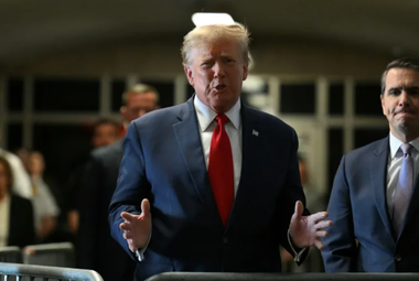Trump cere amânarea procesului penal istoric de la New York în dosarul Stormy Daniels