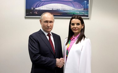 Ce i-a cerut lui Putin guvernatoarea Găgăuziei şi ce i-a răspuns liderul de la Kremlin. Evghenia Guţul spune, la revenirea din Rusia, că vrea să se întâlnească cu Ilan Şor şi să facă front comun cu socialiştii lui Dodon şi comuniştii lui Voronin