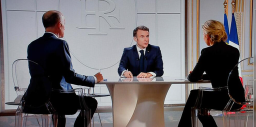 Macron avertizează, într-un interviu televizat, că ”securitatea UE şi a francezilor se joacă” în Ucraina şi îndeamnă la un ”salt” împotriva unui Kremlin care şi-a ”înăsprit tonul”, ”Dacă Rusia învinge în acest război, credibilitatea UE va fi redusă la zero”