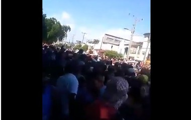 Cubanezii exasperaţi au ieşit în stradă, cerând "lumină şi mâncare" - VIDEO