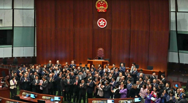 China denunţă ”mentalitatea de colonizator” a Regatului Unit şi ”ipocrizia” UE în urma unor critici faţă de adoptarea unei noi legi a securităţii Hong Kongului, ”Articolul 23”