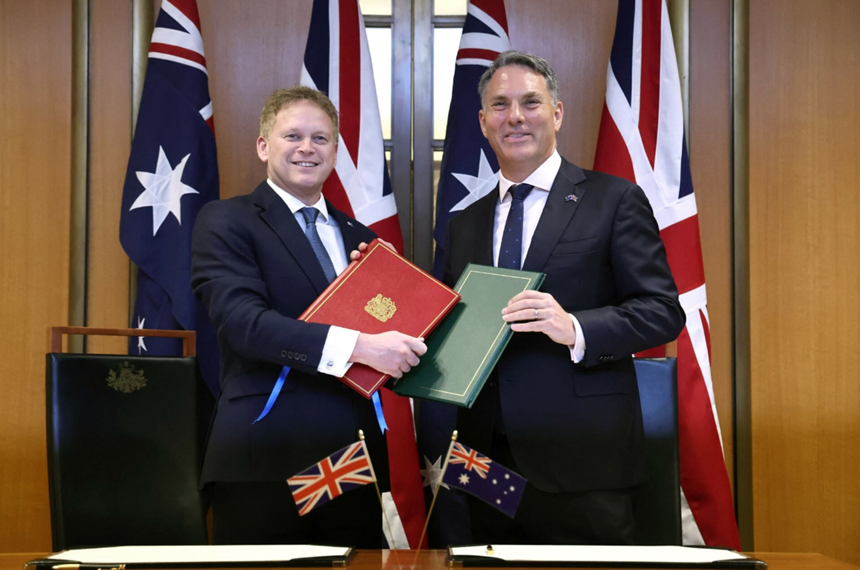 Regatul Unit şi Australia semnează un nou acord de apărare