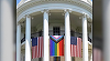 Arborarea steagului LGBT urmează să fie interzisă la ambasadele americane