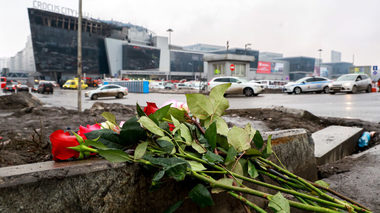 ATAC LA MOSCOVA. Un spectator l-a neutralizat pe unul dintre atacatori
