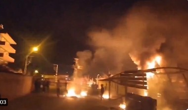 Un mort şi patru răniţi în violenţe post-electorale izbucnite în sud-estul Turciei. Autorităţile electorale decid să-i recunoască mandatul de primar al candidatului kurd din Van, după ce iniţial îl anulaseră - VIDEO
